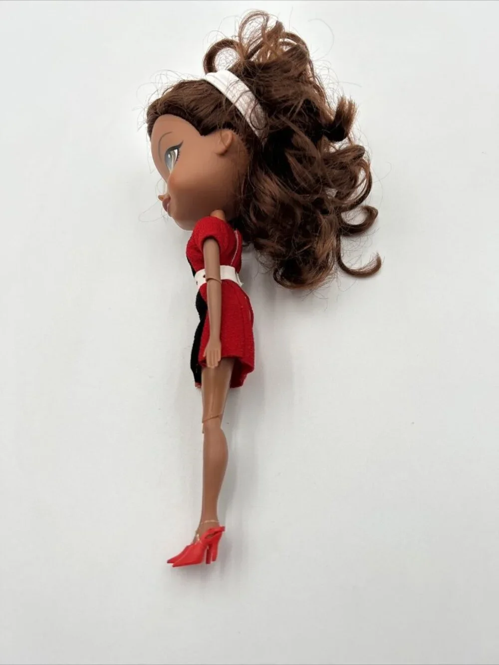 The Beatrix Girls Chantal Doll Brown Hair Green Eyes Popstar London Tour Limited